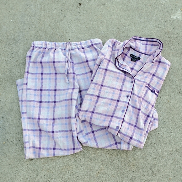 Earth Angels | Intimates & Sleepwear | Earth Angels Pajamas Set | Poshmark